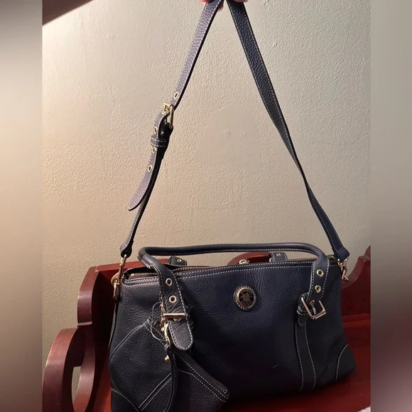 Dooney and Burke Navy Blue Satchel with detachable shoulder strap and wallet - Picture 12 of 15